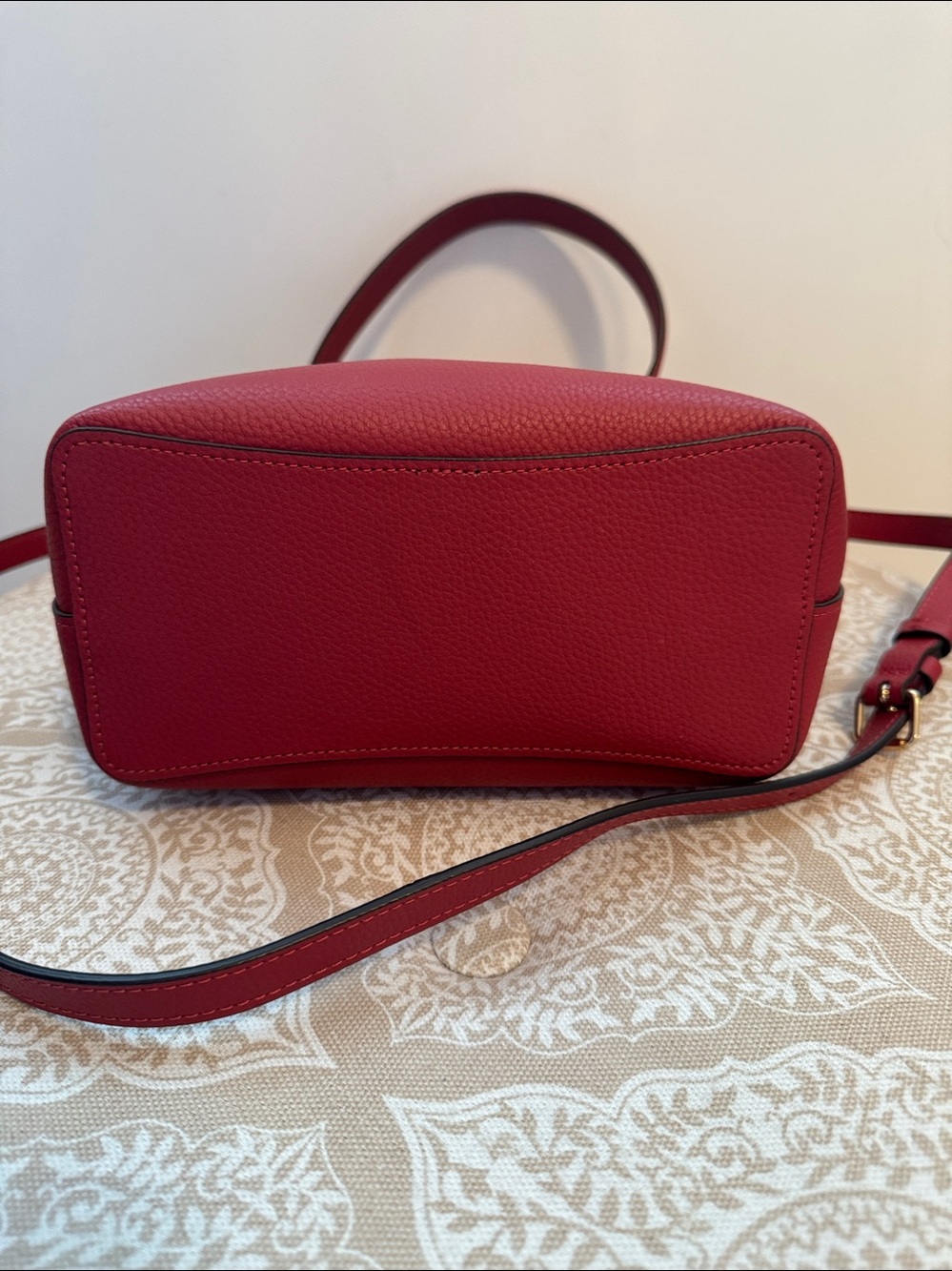 Coach Red Pebbled Leather Crossbody Bucket Bag - Picture 3 of 4